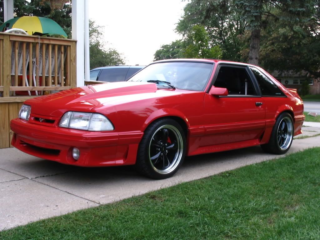 90-red-mustang-gt-1.jpg