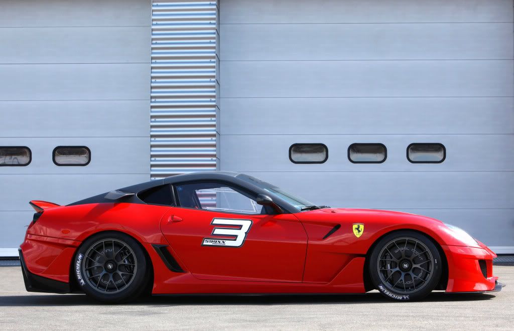 http://i334.photobucket.com/albums/m429/VOTBLINDUB/Ferrari%20599XX/ferrari-599xx-update-1.jpg