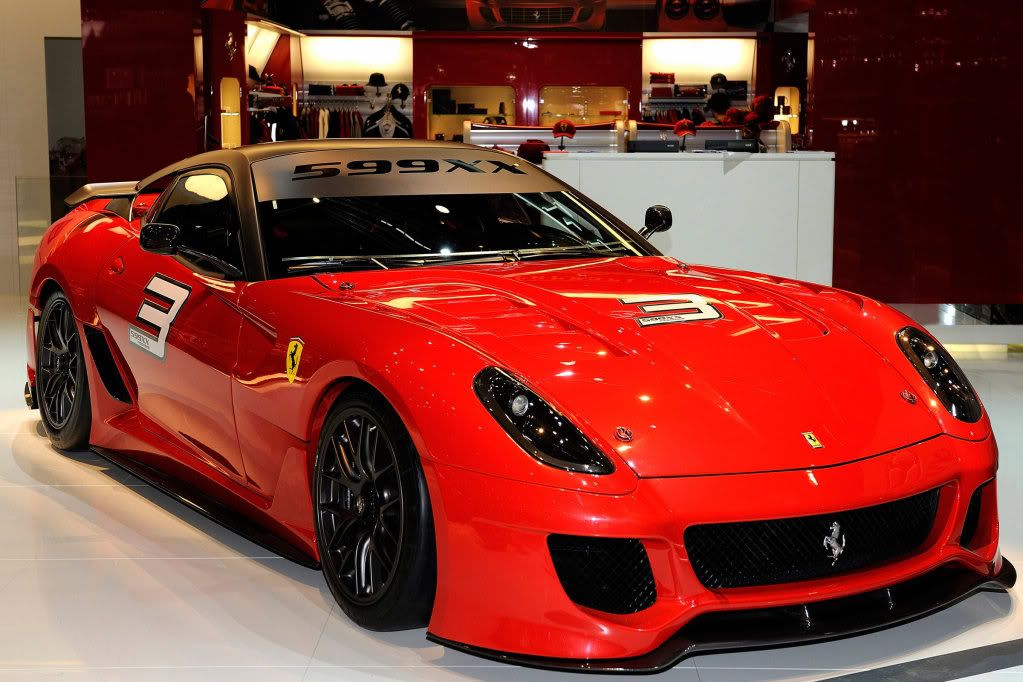 http://i334.photobucket.com/albums/m429/VOTBLINDUB/Ferrari%20599XX/ferrari-599xx-update-8.jpg