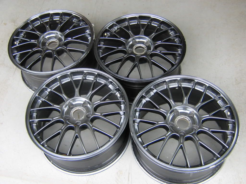 http://i334.photobucket.com/albums/m429/VOTBLINDUB/Wheels%20for%20Sale/IMG_5573.jpg