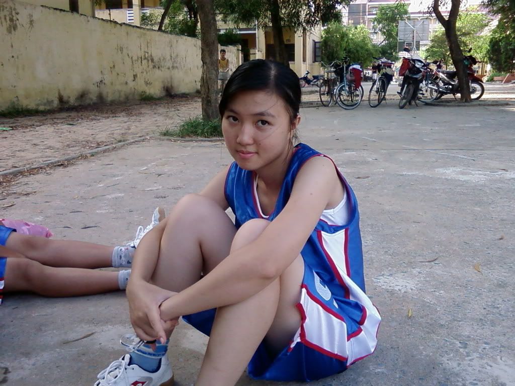 Đội trưởng xinh đẹp
