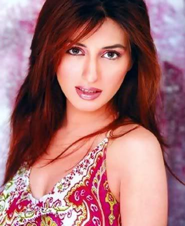 Iman Cosmetics on Lahori Mehndi  Mayun Makeup Best Dulhan Menhdi Dulhans Pak Beauty