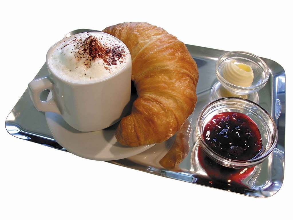 Croissant-Tablett-04210027R.jpg colazione image by angy90x
